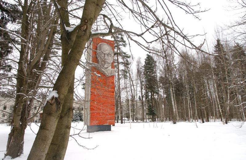 Lenin In Winter